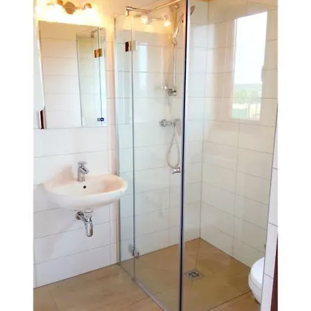 Do Wynajecia 度假居 *